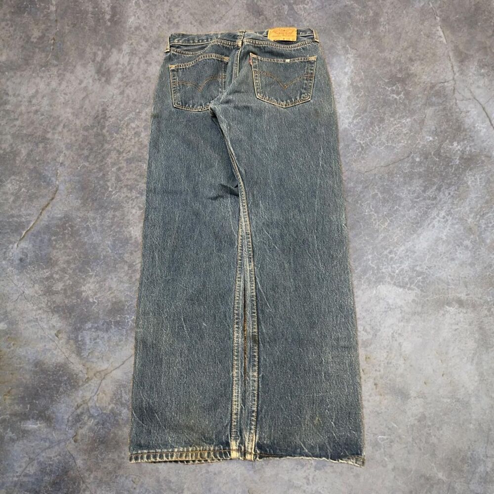 Levi-s Men's Blue and Navy Jeans
